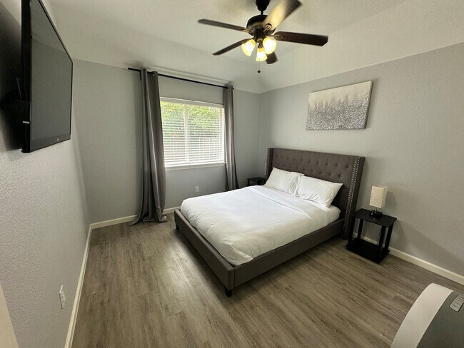 Photo - 2506 Spring Hill Ln Unit SI ID1624494P