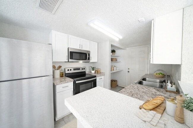 Photo - 8100 Leonora St Unit 4