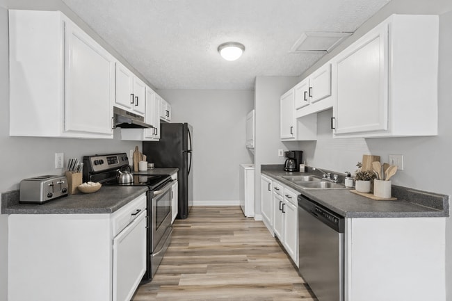 Photo - Timbercreek Apts