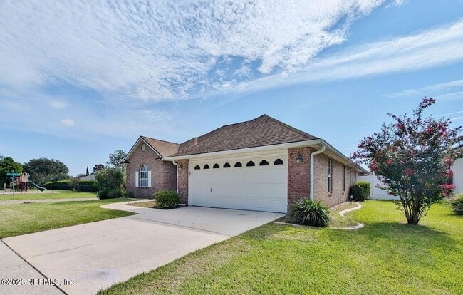 Photo - 2413 Cedar Trace Dr W