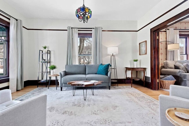 Photo - 100 W 1st St Unit SI ID1460917P