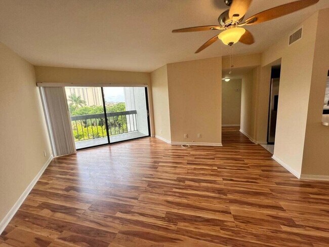 Photo - 1900 N Congress Ave Unit 4030