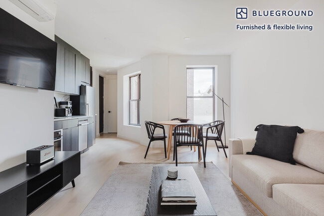 Photo - 250 N 6th St Unit SI FL3-ID1501