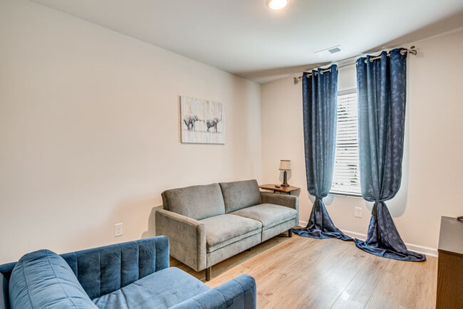 Photo - 4252 Notting Hill Dr SW Unit SI ID1580225P