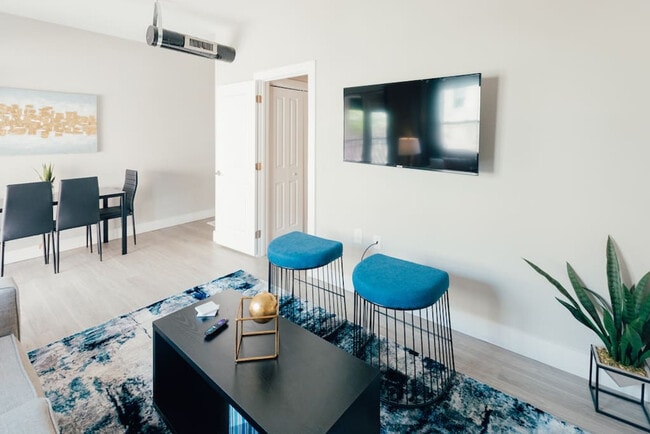 Photo - 202 E Main St Unit ID1397955P