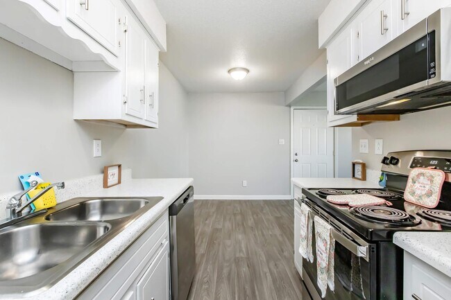 Photo - Eagles Crest at Durrett