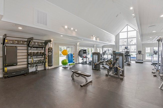 Photo - Canopy at Baybrook Apartments