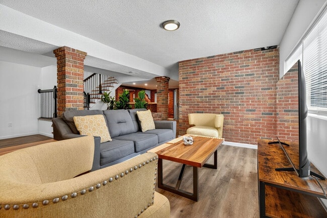 Building Photo - 2544 Spring Forest Rd Unit SI ID1566294P