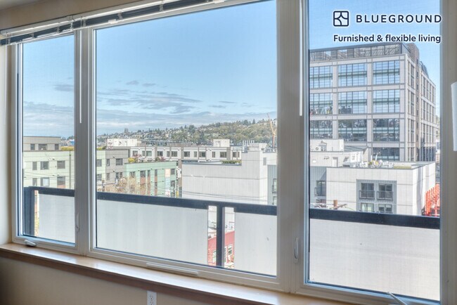 Photo - 708 6th Ave N Unit FL6-ID575