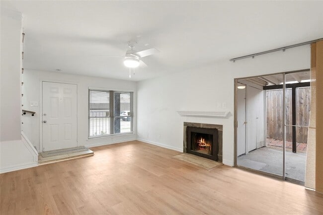 Photo - 4930 Windward Passage