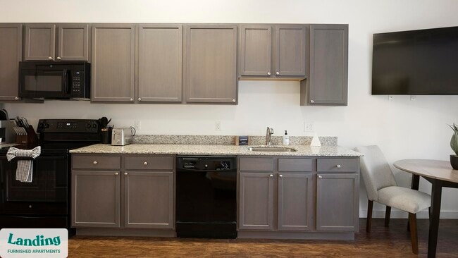 Building Photo - 1903 E Marshall St Unit 115-V.1412326