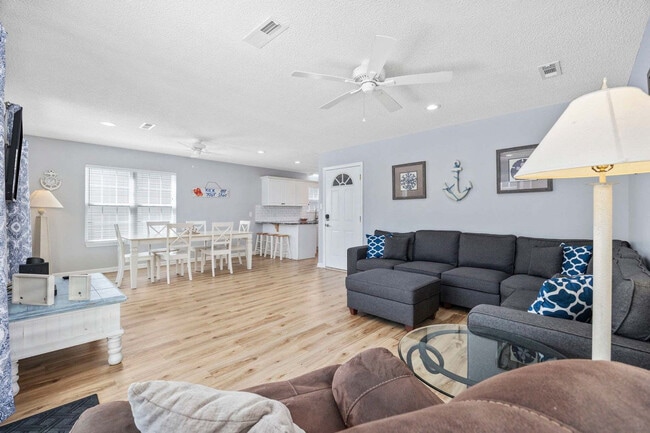 Photo - 111B S Yaupon Dr Unit SI ID1308937P