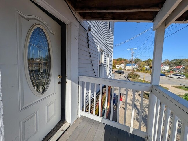 Building Photo - 3 Market St Unit 2