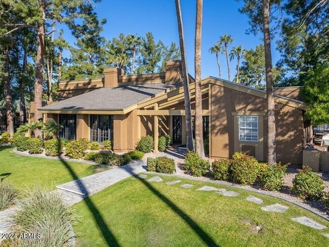 Building Photo - 1360 W Isabella Ave Unit 22