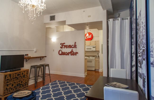 Photo - Gravier Place Apartments