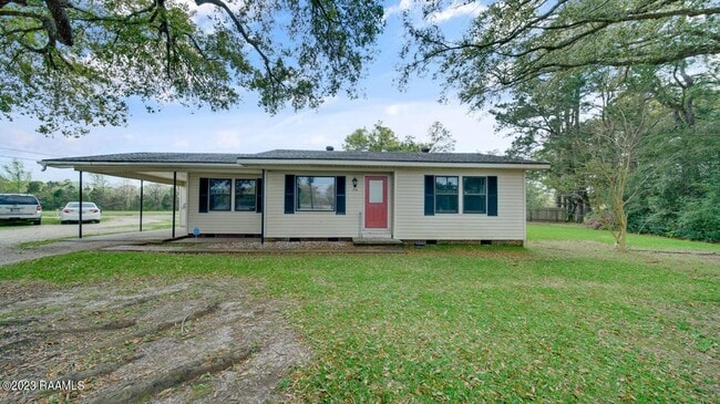 Building Photo - 216 E Milton Ave
