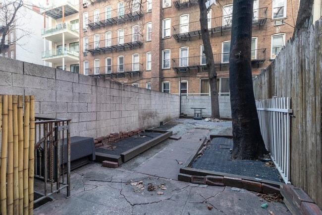 Photo - 250 E 82nd St Unit SI ID1060730P