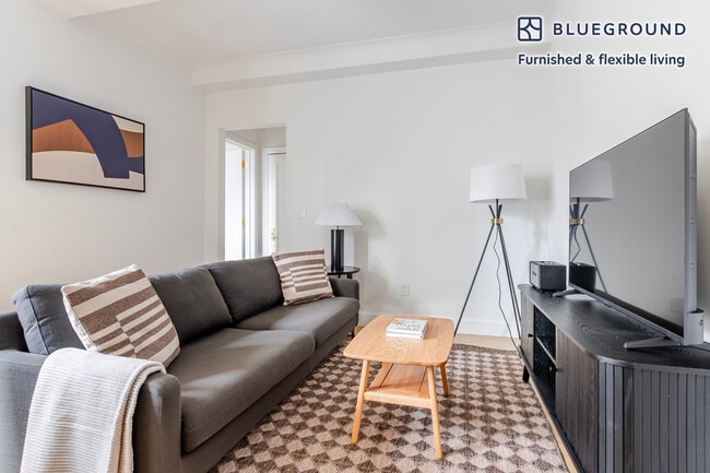 Building Photo - 244 W 72nd St Unit SI FL10-ID2208