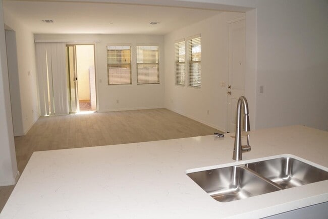 Photo - 3809 N 100th Dr