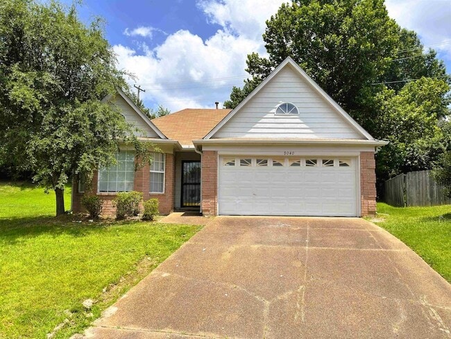 Building Photo - 9040 Pepper Hollow Ct