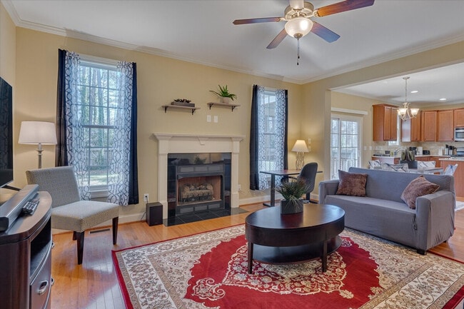 Photo - 320 Lawrence Rd Unit ID1388437P