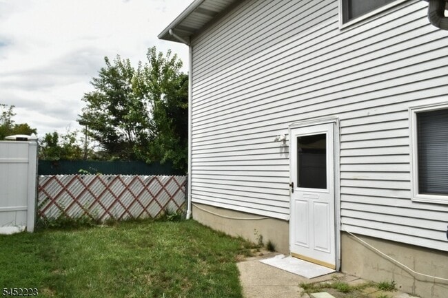 Photo - 28 Elmhurst St Unit 1