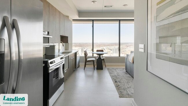 Photo - 600 19th St N Unit 203.1409867