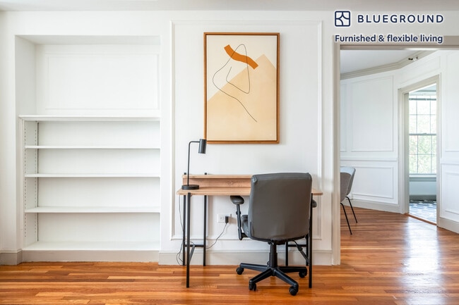 Photo - 1284 Beacon St Unit FL3-ID1177