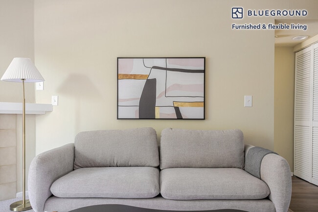 Photo - 250 S San Fernando Blvd Unit FL2-ID1381