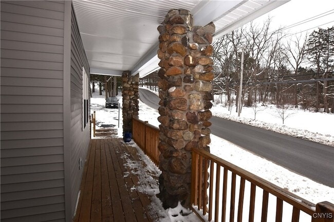 Photo - 137 Genesee St