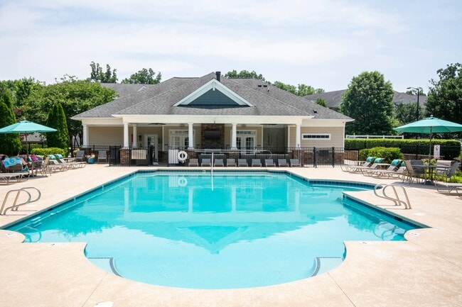 Building Photo - Hawthorne at Horse Pen Creek