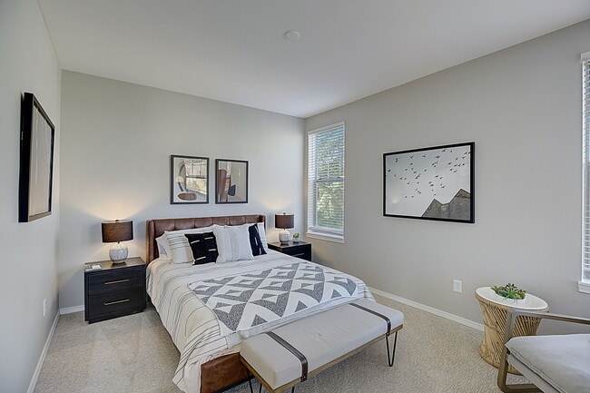 Photo - Summerwalk at Klahanie