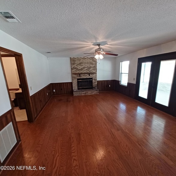 Photo - 2295 Foxwood Dr