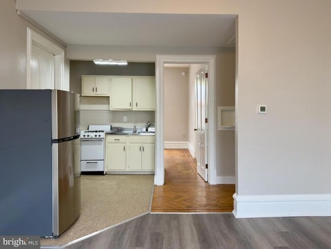 Photo - 2011 N 3rd St