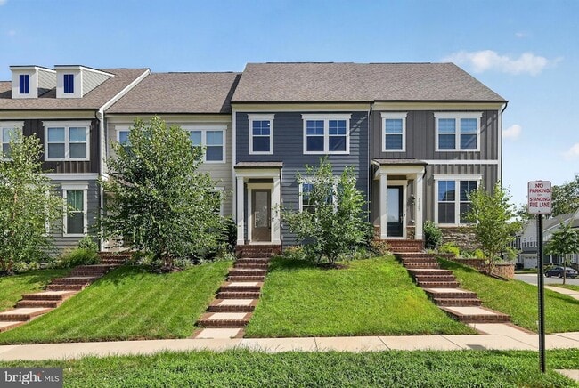 Building Photo - 1743 Autumn Maple Leaf Dr