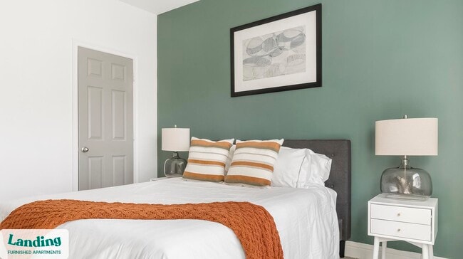 Photo - 925 Canterbury Rd NE Unit 02-0224