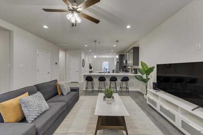 Photo - 441 Avenue A Unit ID1019524P