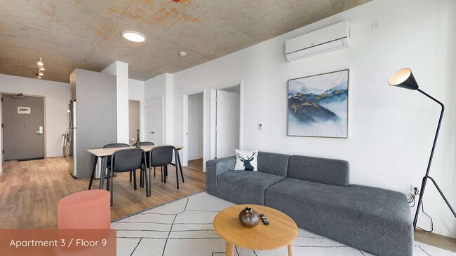 Photo - 853 W Blackhawk St Unit ID1243849P