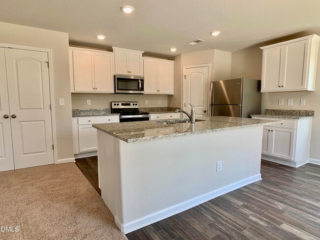 Photo - 213 Brisk Dr