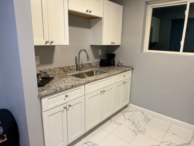 Photo - 7172 Jamieson Ave Unit SI ID1514421P