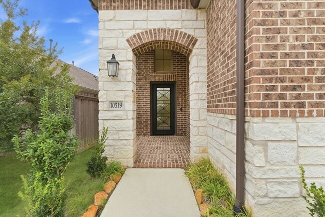 Photo - 10519 Cecilia Star Ln