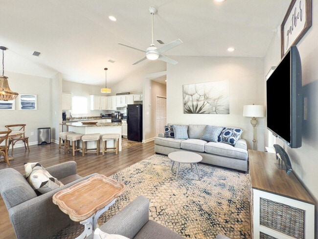 Building Photo - 32 Gulf Cove Ct Unit SI ID1447139P