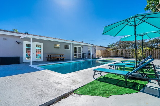 Photo - 7001 Coolidge St Unit ID1372328P