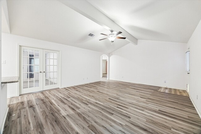 Photo - 517 Amberwood Pk Dr