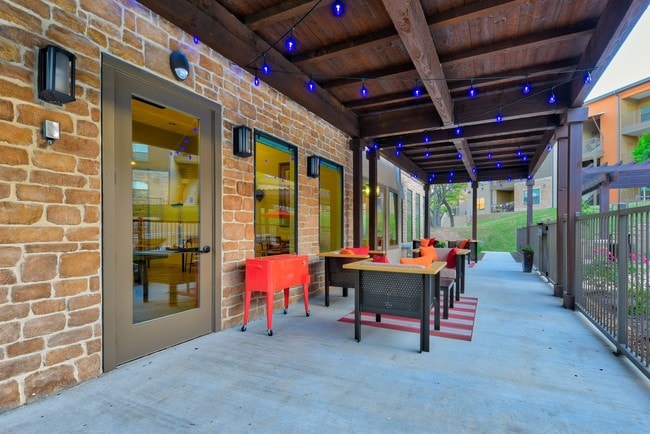 Community Lounge - Rustico at Fair Oaks