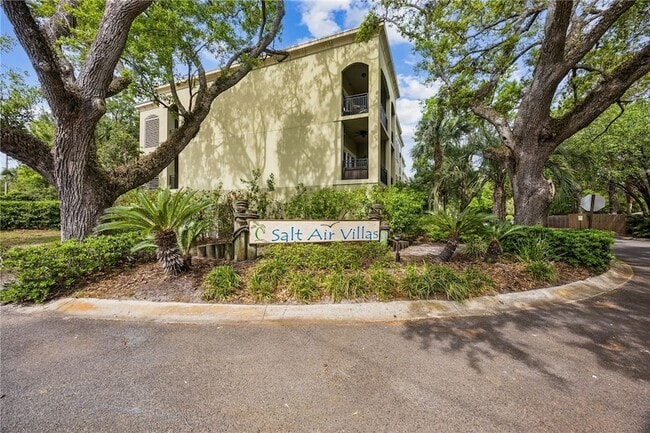 Photo - 150 Salt Air Dr Unit 303