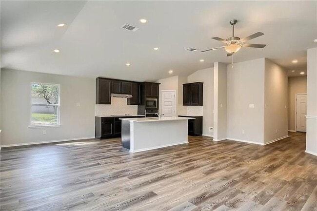 Photo - 21206 Santa Carlo Ave