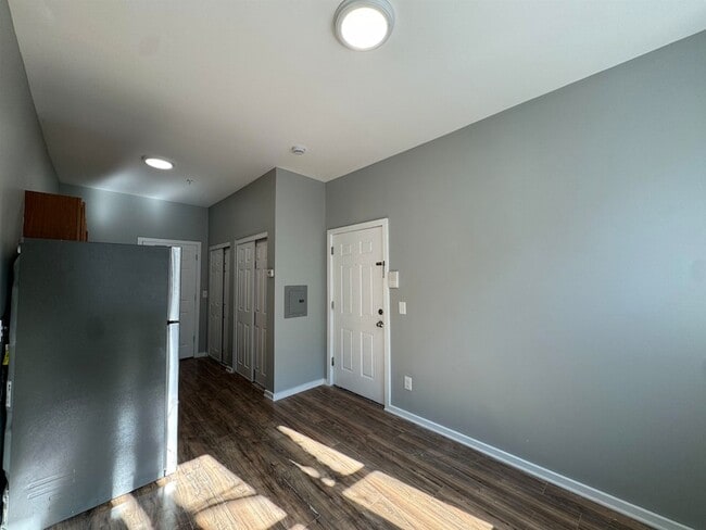 Photo - 1513 Summit Ave