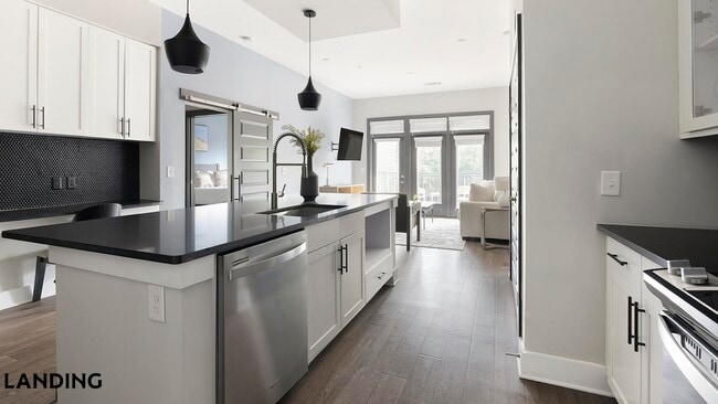 Photo - 2550 Blackmon Dr Unit 1407