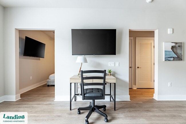 Photo - 300 E Broad St Unit 450.1411002